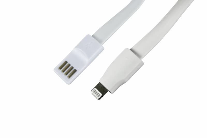 Кабель USB LIGHTNINIG REXANT 5/6/7 моделей плоский силиконовый шнур белый 