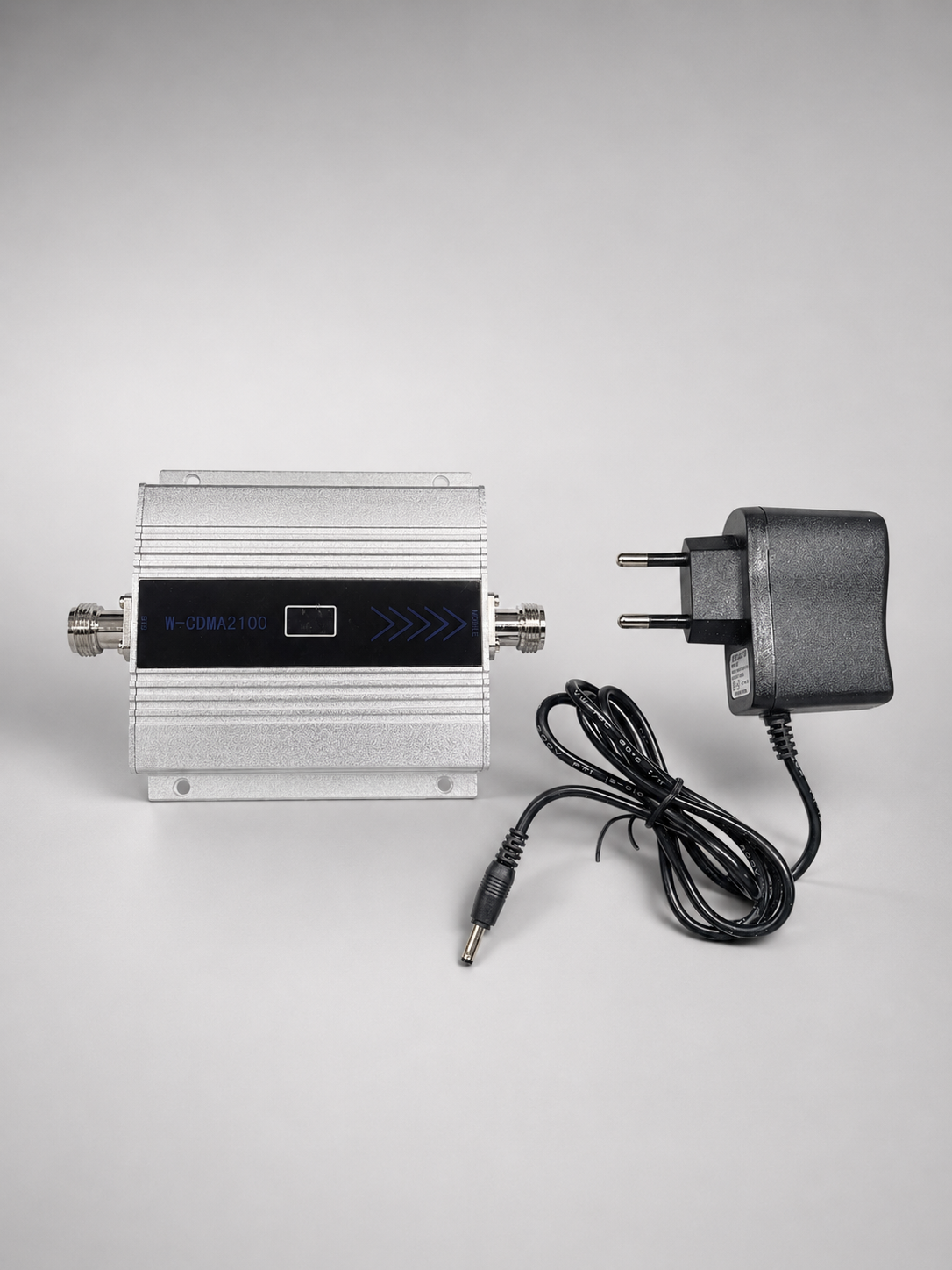 Репитер GSM900 55 dB 15dBm (разъем для антенн N-female)