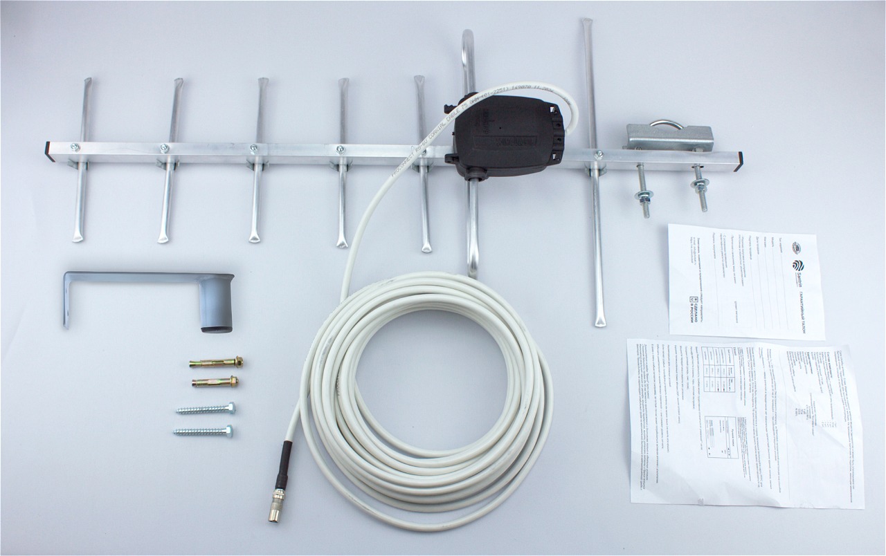 Комплект "Фаворит 7" антенна уличная с кабелем и кронштейном