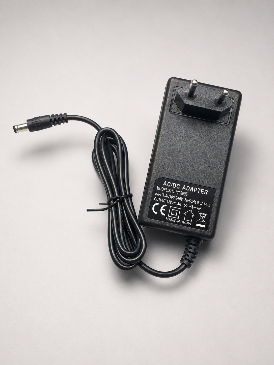 DVS-P1203 Блок питания для электрооборудования 220V AC/DC 12В, 3А, разъем 5.5*2.1 (100)